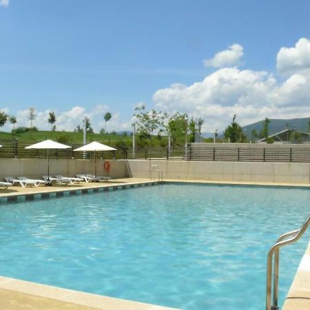 Precioso Apartamento Campo Golf Χουέσκα Εξωτερικό φωτογραφία